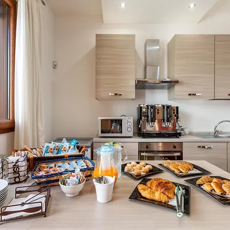 Lido Marini Rooms Affittacamere B&B B&B 리도 마리니