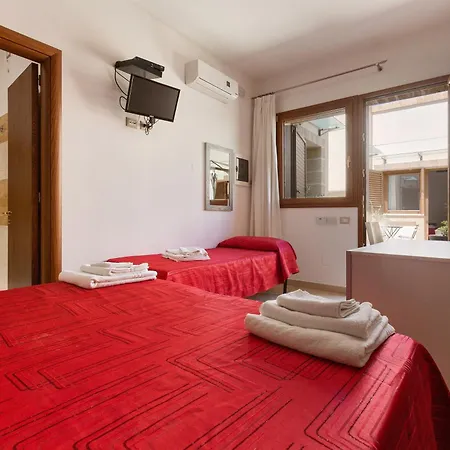 Lido Marini Rooms Affittacamere B&B Bed & Breakfast Lido Marini