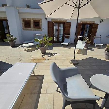 Lido Marini Rooms Affittacamere B&B Отель типа 