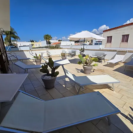 Bed & Breakfast Lido Marini Rooms Affittacamere B&B